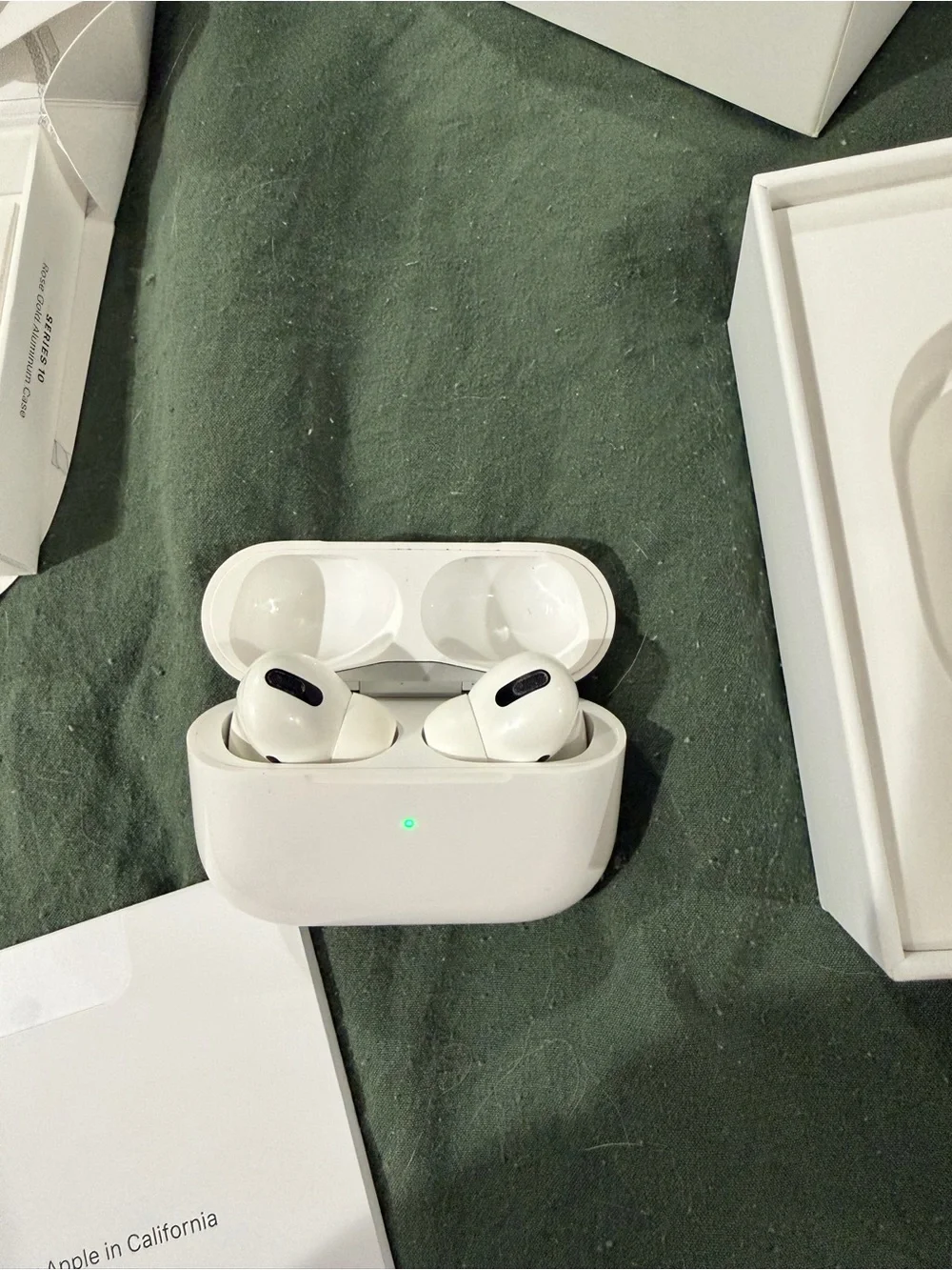 Apple AirPods Pro (2nd Gen)